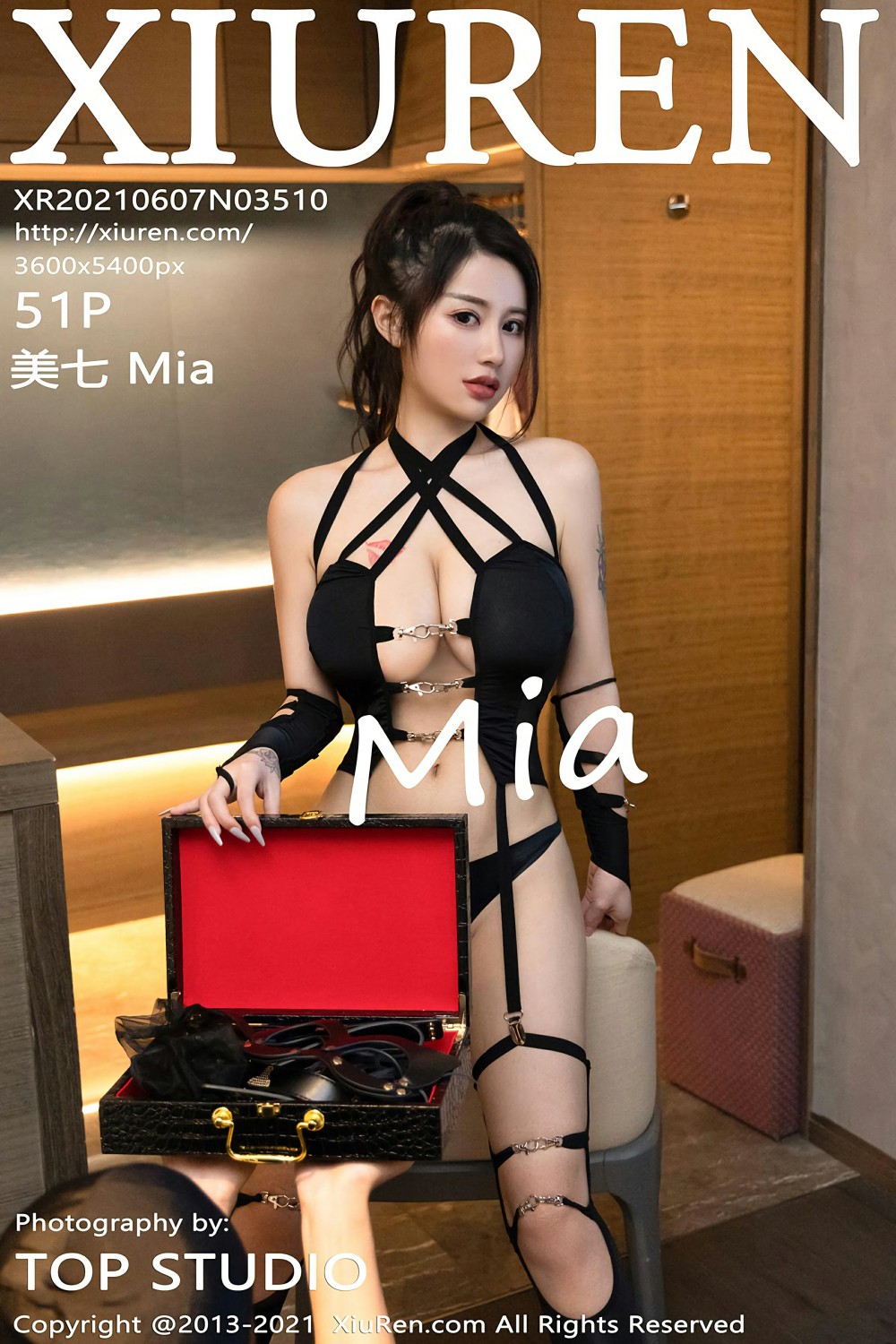 [XiuRen秀人网] 2021.06.07 No.3510 美七 Mia [51+1P]-第1张图片-宅男套图吧